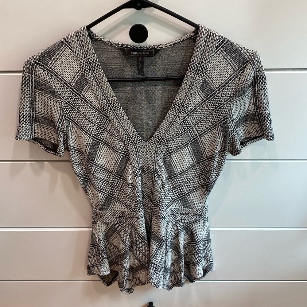 BCBGMAXAZRIA brand, XS, black and white peplum top, excellent condition